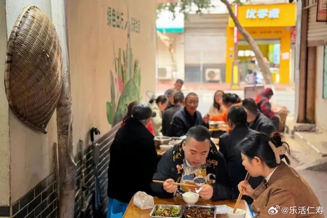 資陽臨江味業(yè)最新動態(tài)揭秘，小巷美食秘境的誘人魅力