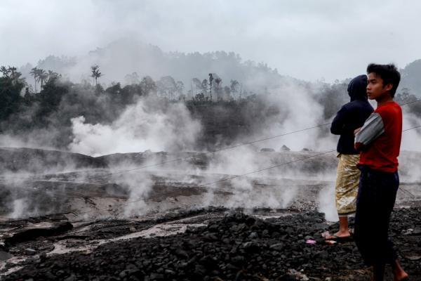 印尼火山噴發(fā)實(shí)時更新，最新動態(tài)報告